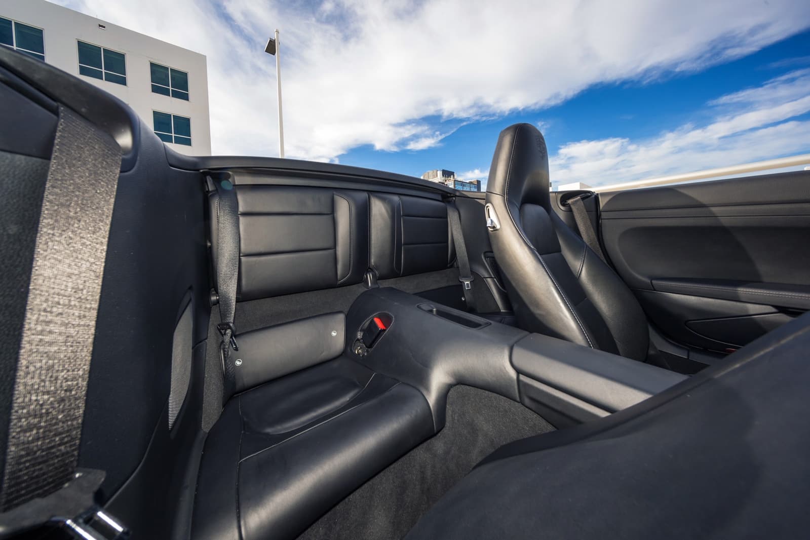 Porsche 911 Carrera Convertible Black Edition Black - Image 2