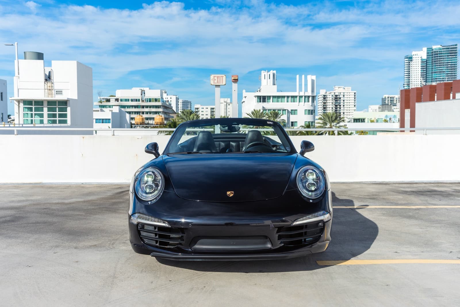 Porsche 911 Carrera Convertible Black Edition Black - Image 10