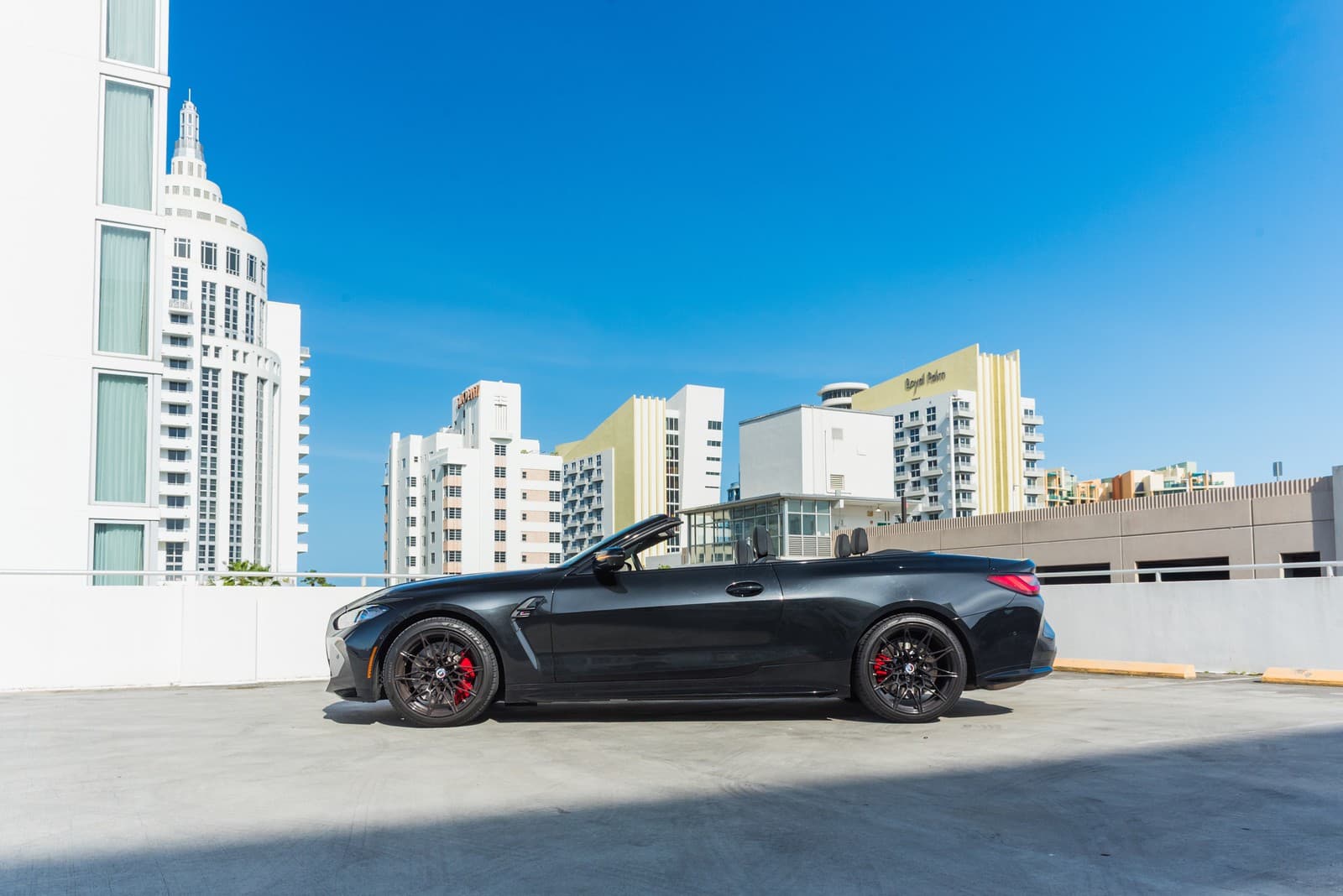 BMW M4 Competition Convertible Black - Image 5