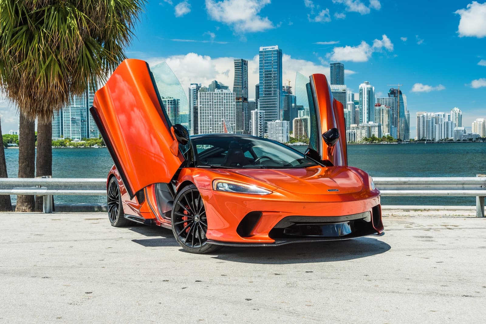 McLaren GT Orange - Image 5